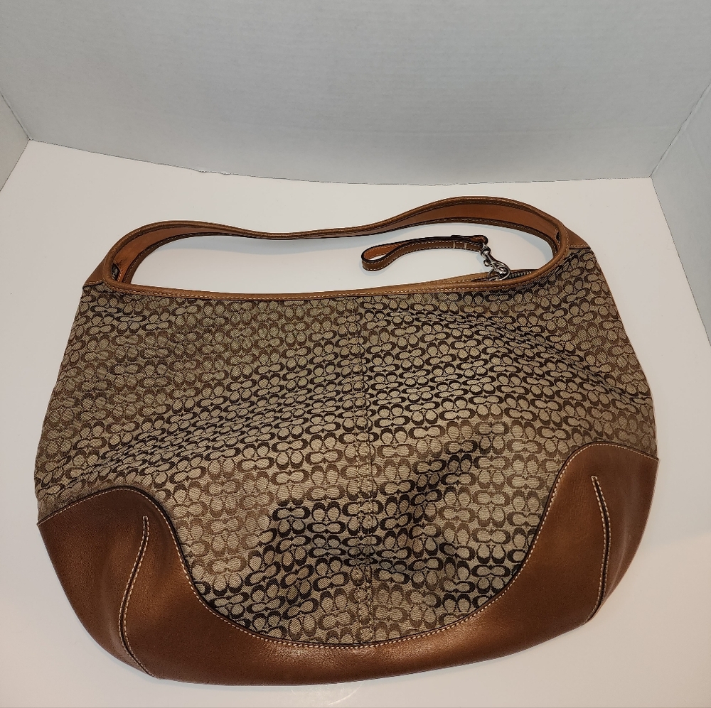 Coach Hobo Signature Canvas Bag W Leather Trim 6618 - Picture 2 of 14